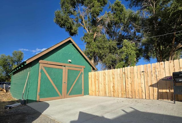 2441 Orchard Way, Klamath Falls, OR 97601