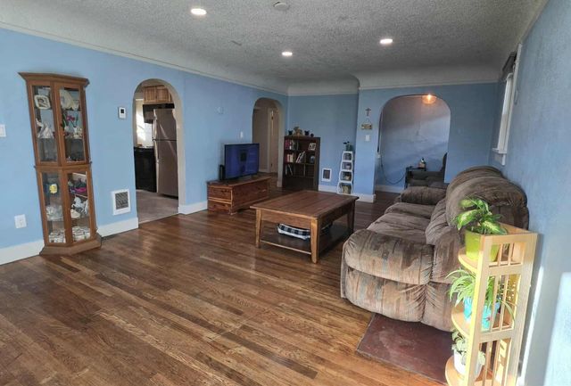 2441 Orchard Way, Klamath Falls, OR 97601