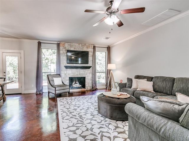 12374 Fairfield Road, Guthrie, OK 73044