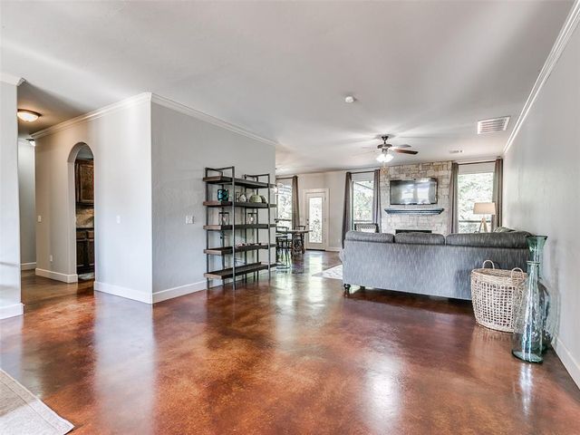 12374 Fairfield Road, Guthrie, OK 73044