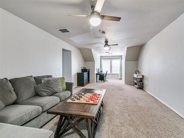 12374 Fairfield Road, Guthrie, OK 73044