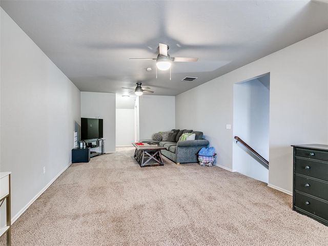 12374 Fairfield Road, Guthrie, OK 73044