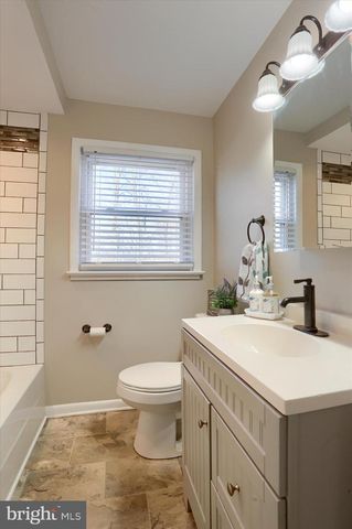 4571 S SALEM CHURCH RD, Dover, PA 17315