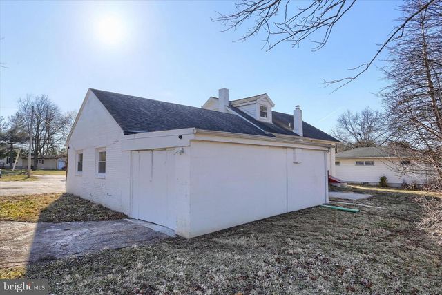 4571 S SALEM CHURCH RD, Dover, PA 17315