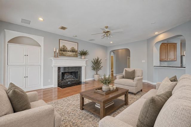 6106 Laguna Del Rey Drive, Houston, TX 77041