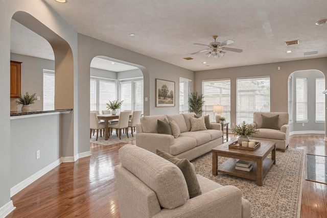 6106 Laguna Del Rey Drive, Houston, TX 77041