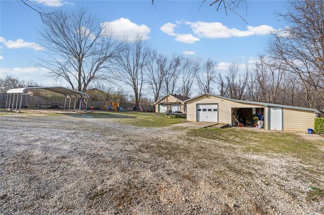 1546 Liberty Avenue, Springdale, AR 72762