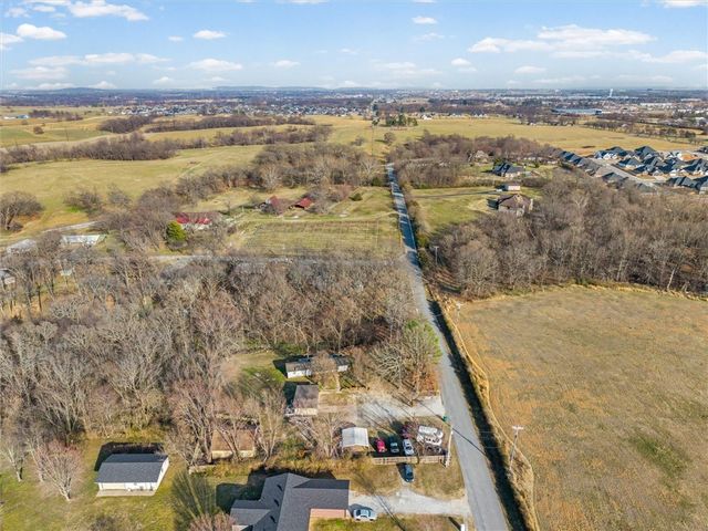 1546 Liberty Avenue, Springdale, AR 72762