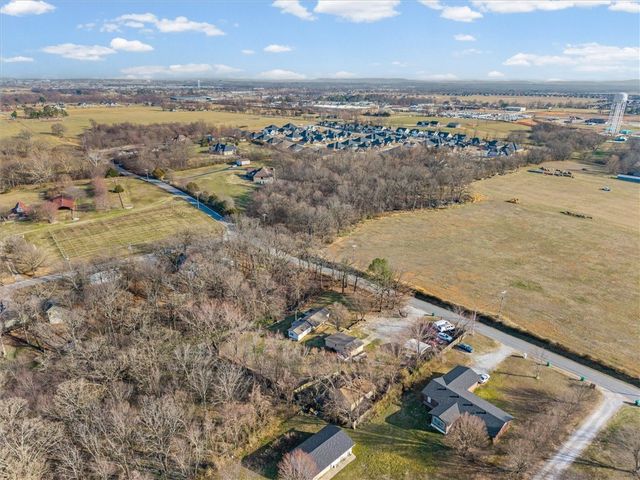 1546 Liberty Avenue, Springdale, AR 72762