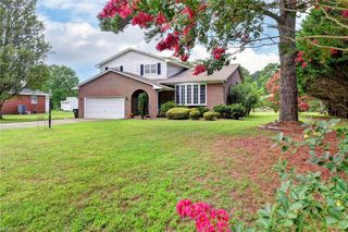 29 River RD, Poquoson, VA 23662