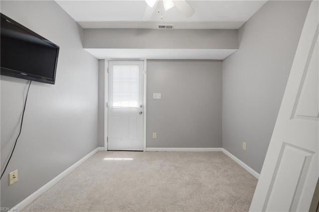 32 Riverchase DR, Hampton, VA 23669