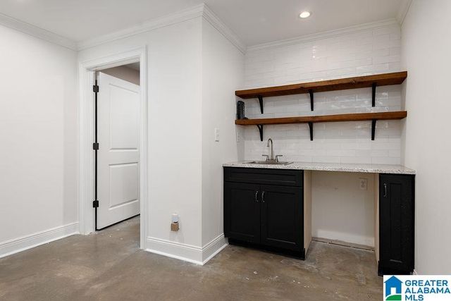 1981 ROCKY BROOK DRIVE, Vestavia Hills, AL 35243