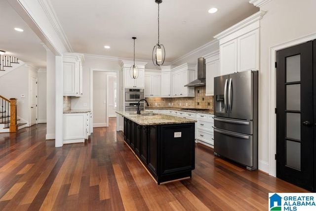 1981 ROCKY BROOK DRIVE, Vestavia Hills, AL 35243