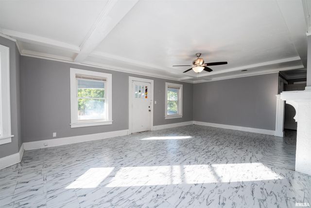 501 W COLUMBIA Terrace, Peoria, IL 61606