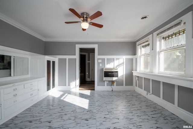 501 W COLUMBIA Terrace, Peoria, IL 61606