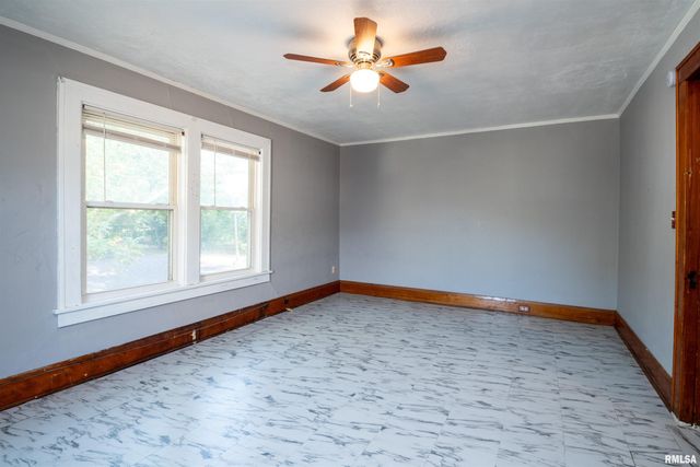 501 W COLUMBIA Terrace, Peoria, IL 61606