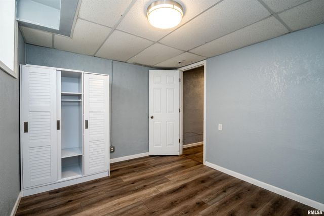 501 W COLUMBIA Terrace, Peoria, IL 61606