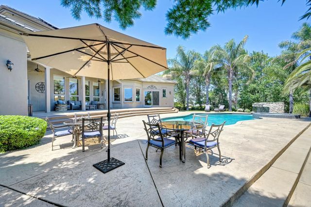 2981 Capetanios Dr, El Dorado Hills, CA 95762