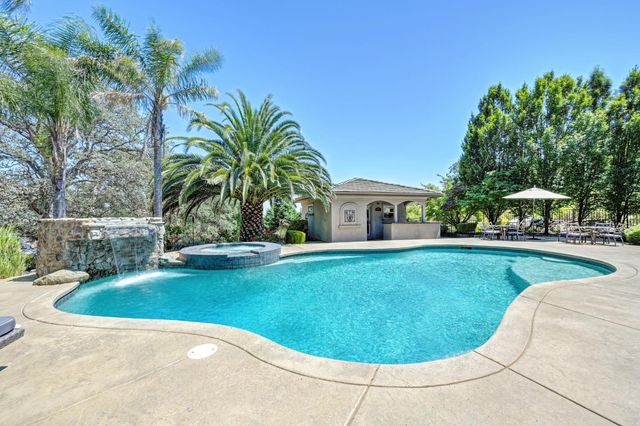 2981 Capetanios Dr, El Dorado Hills, CA 95762