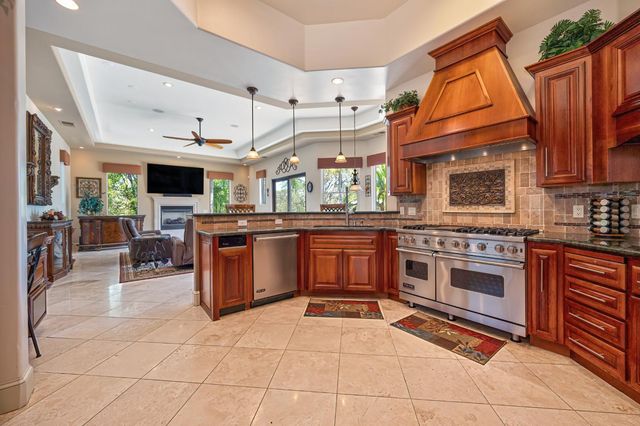 2981 Capetanios Dr, El Dorado Hills, CA 95762
