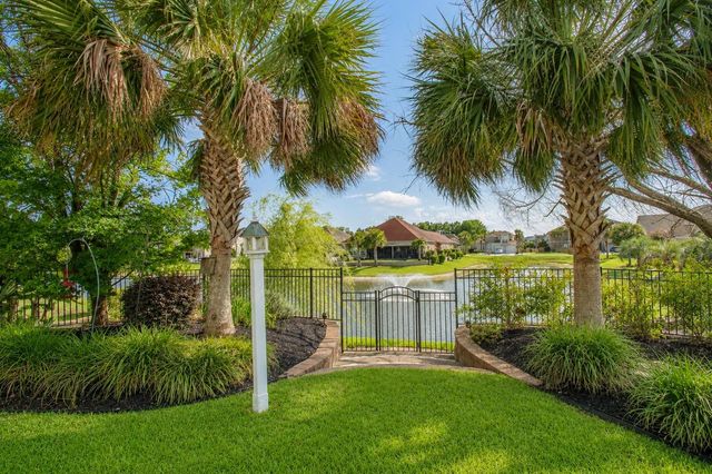 969 Bluffview Dr., Myrtle Beach, SC 29579
