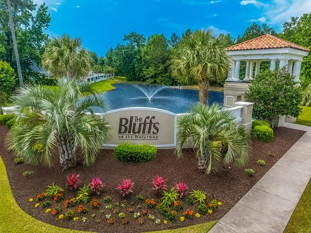 969 Bluffview Dr., Myrtle Beach, SC 29579