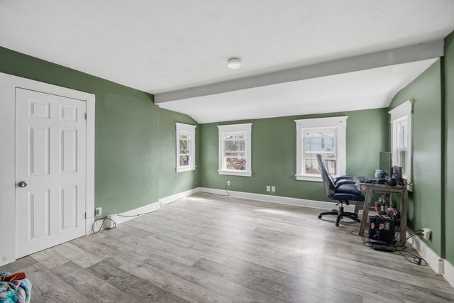 115 Pasadena St, Springfield, MA 01108