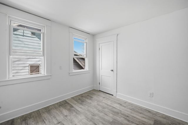 115 Pasadena St, Springfield, MA 01108