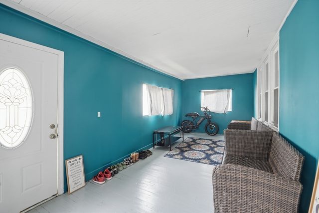 115 Pasadena St, Springfield, MA 01108