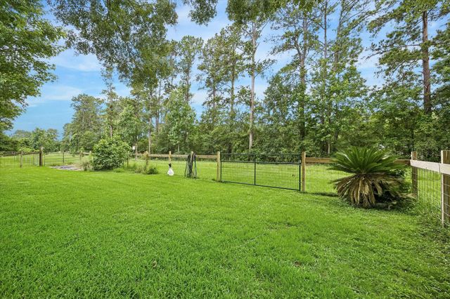 15432 Esther Drive, Conroe, TX 77384