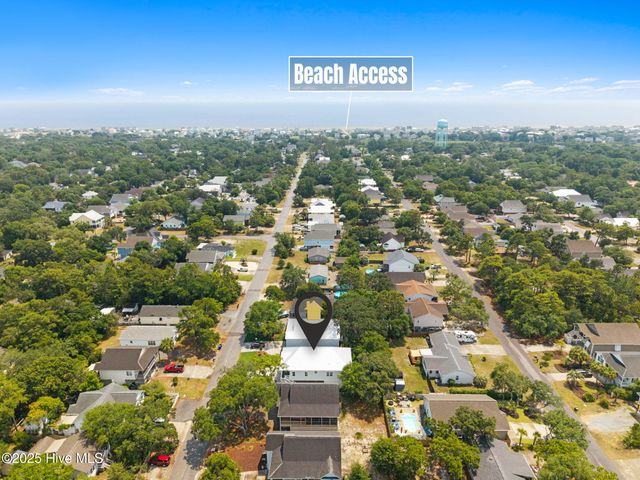 153 NE 33rd Street, Oak Island, NC 28465