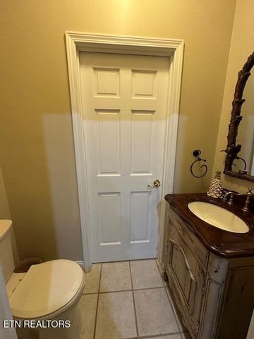 2004 Twin Fawn Tr, Middlesboro, KY 40965