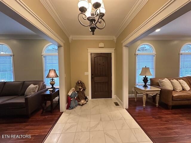 2004 Twin Fawn Tr, Middlesboro, KY 40965