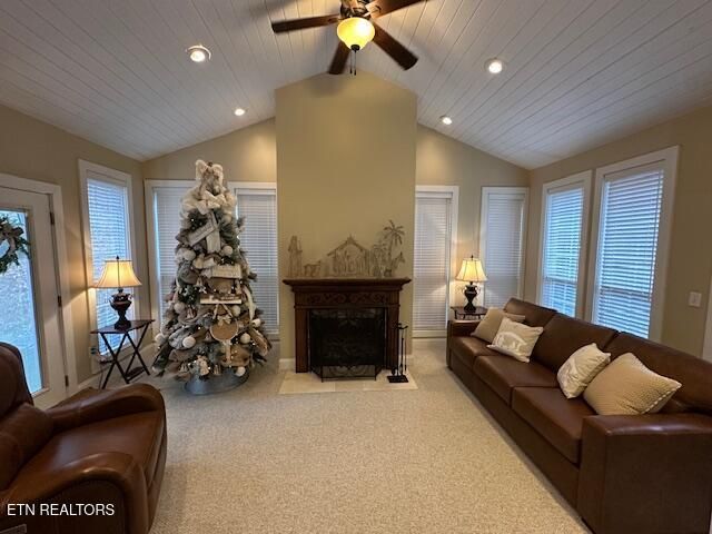 2004 Twin Fawn Tr, Middlesboro, KY 40965