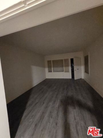 2932 S NORMANDIE Avenue, Los Angeles, CA 90007