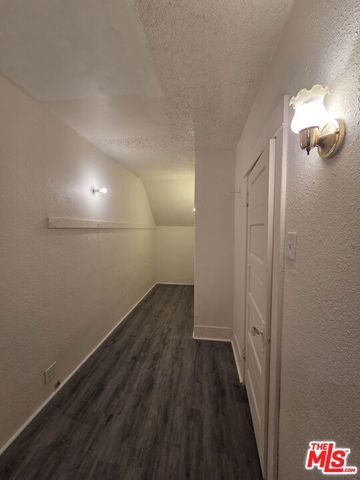 2932 S NORMANDIE Avenue, Los Angeles, CA 90007