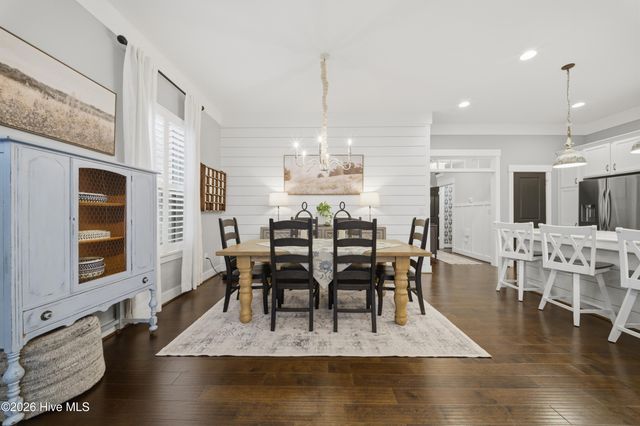 419 Campus Drive, Moyock, NC 27958