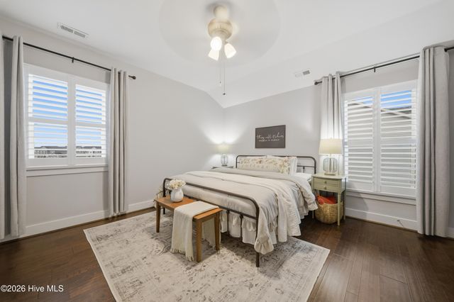 419 Campus Drive, Moyock, NC 27958