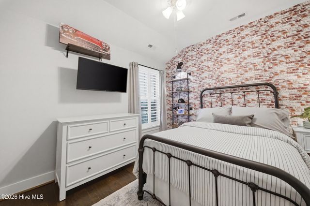 419 Campus Drive, Moyock, NC 27958