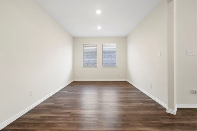 5509 Brentlawn Drive, Fort Worth, TX 76179