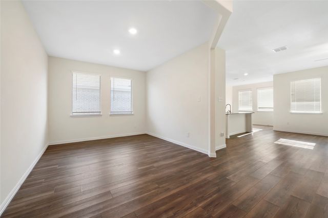 5509 Brentlawn Drive, Fort Worth, TX 76179