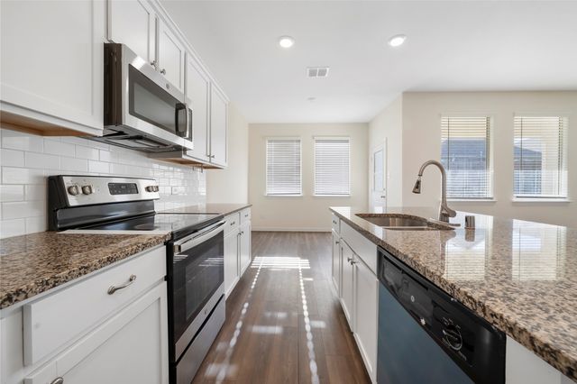 5509 Brentlawn Drive, Fort Worth, TX 76179