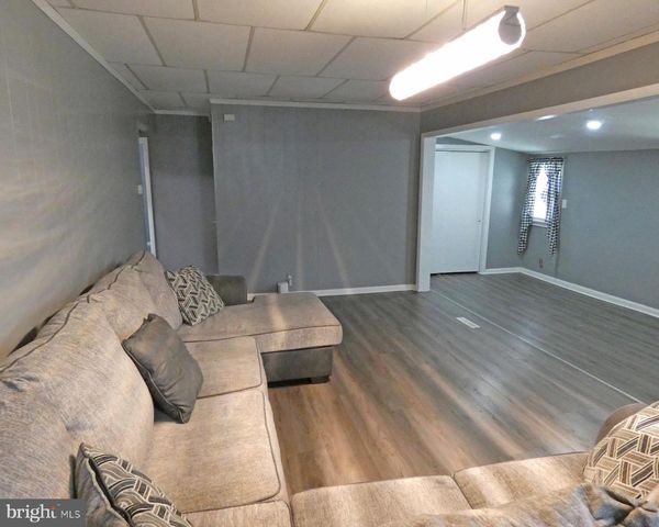 340 JACKSON AVE, Carneys Point, NJ 08069