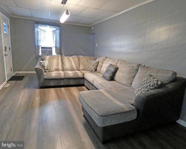 340 JACKSON AVE, Carneys Point, NJ 08069