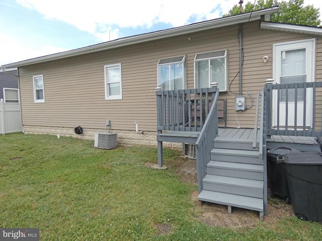 340 JACKSON AVE, Carneys Point, NJ 08069