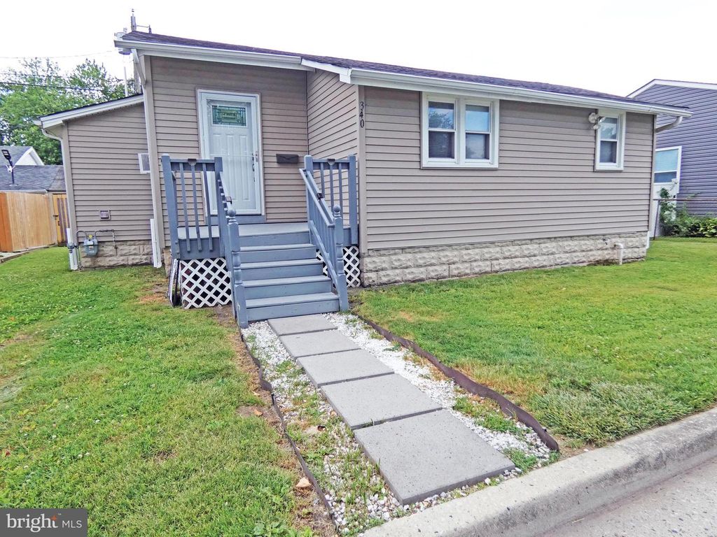 340 JACKSON AVE, Carneys Point, NJ 08069