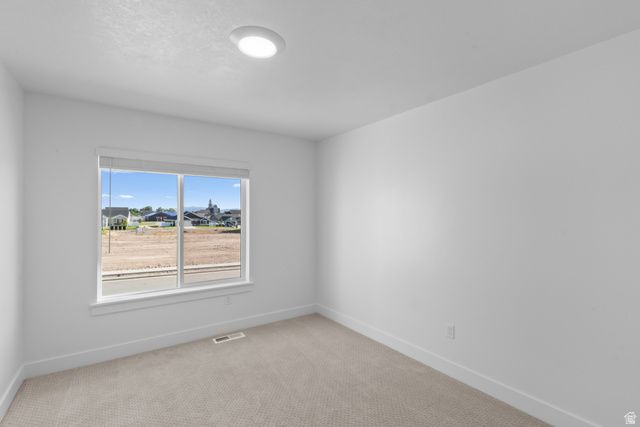 2261 W 1400 N, Farr West, UT 84404