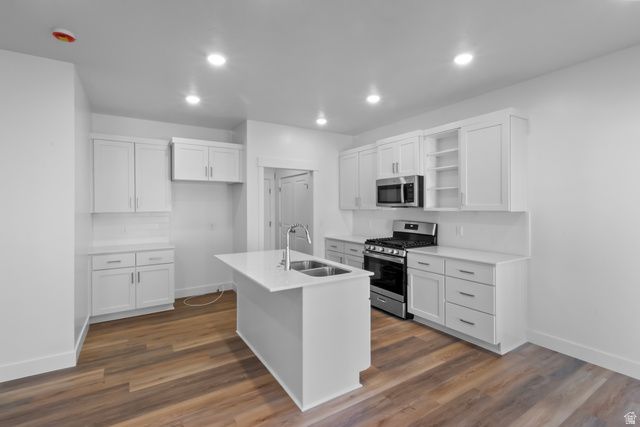 2261 W 1400 N, Farr West, UT 84404
