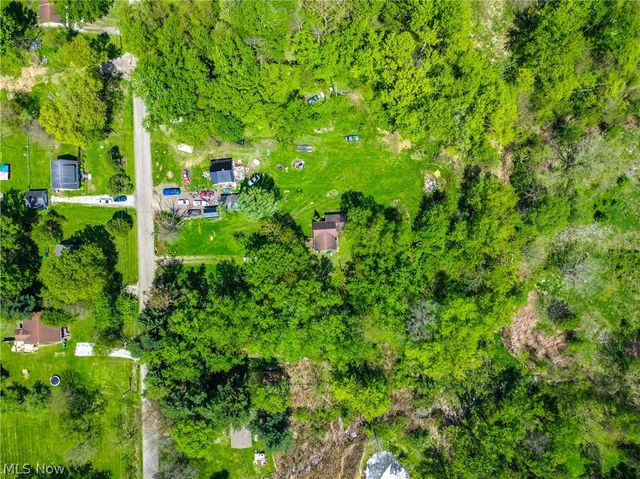 4567 Lenty Road, Barberton, OH 44203