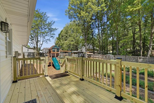 501 Hickory Lane, Pendleton, SC 29670